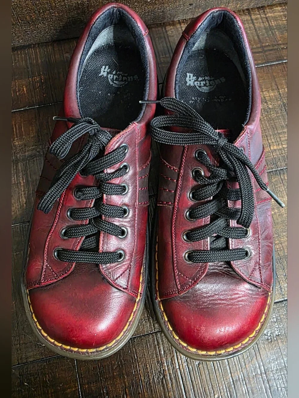 Vintage Dr. Martens Oxblood Leather Low-Top Sneakers Mens 8